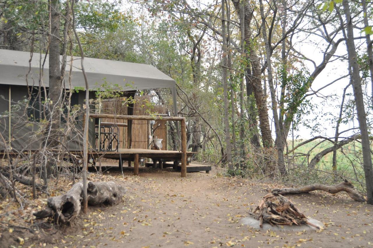 Askiesbos - Samochima Bush Camp Shakawe ภายนอก รูปภาพ