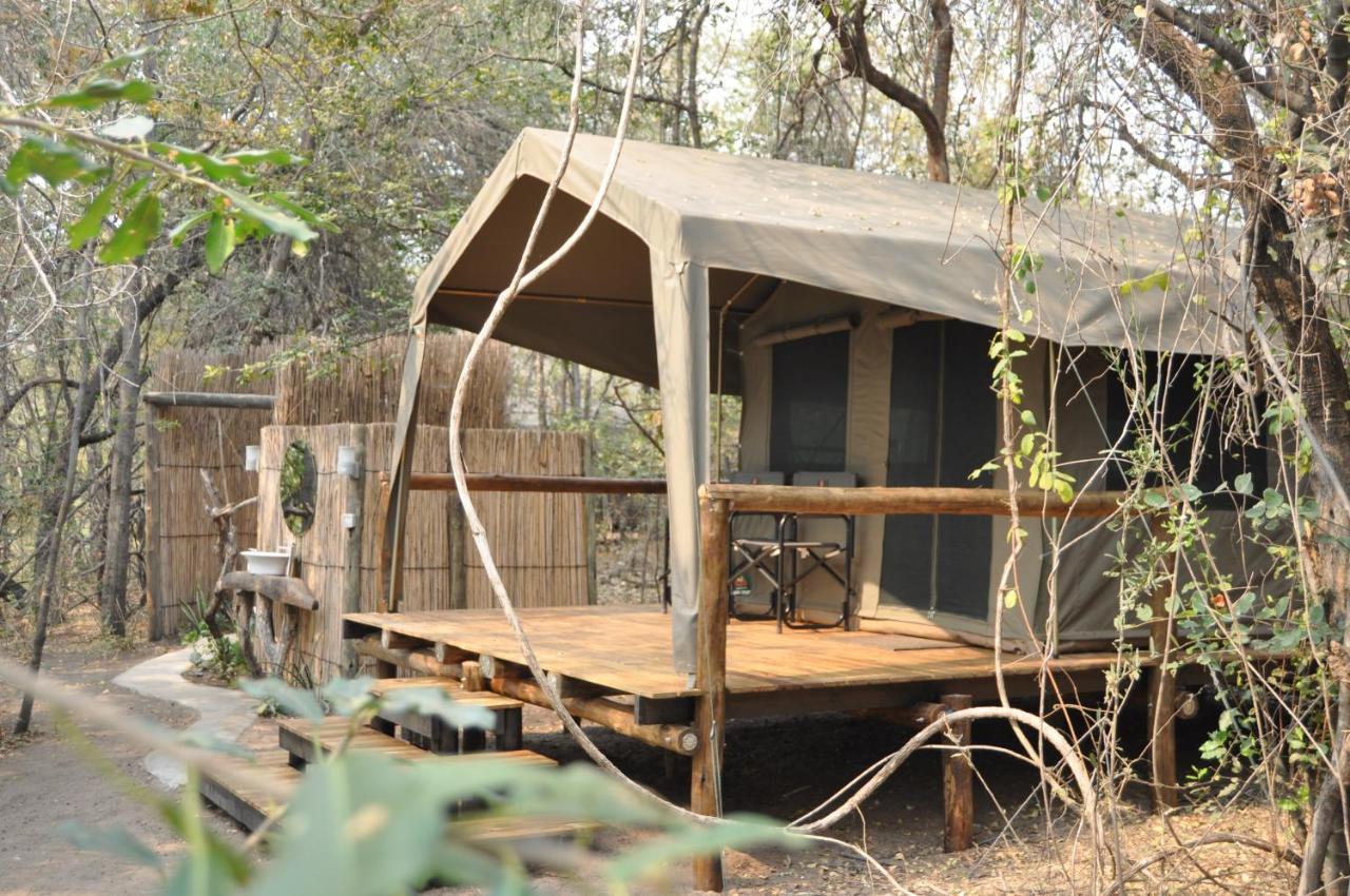 Askiesbos - Samochima Bush Camp Shakawe ภายนอก รูปภาพ