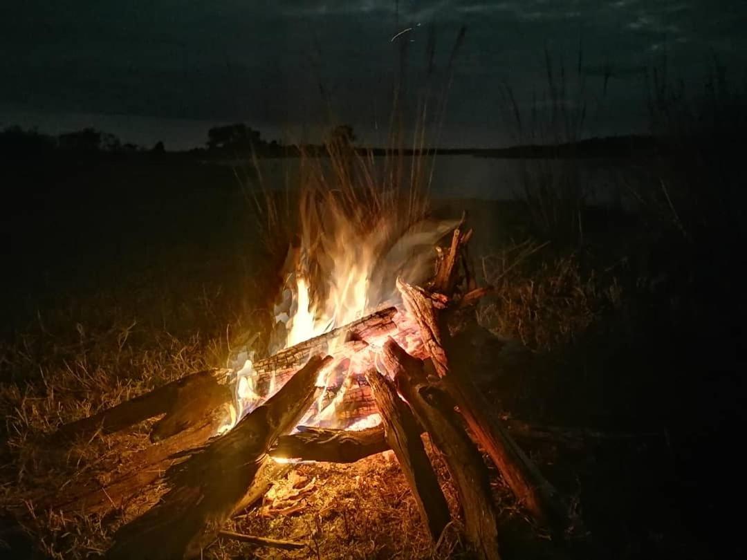 Askiesbos - Samochima Bush Camp Shakawe ภายนอก รูปภาพ