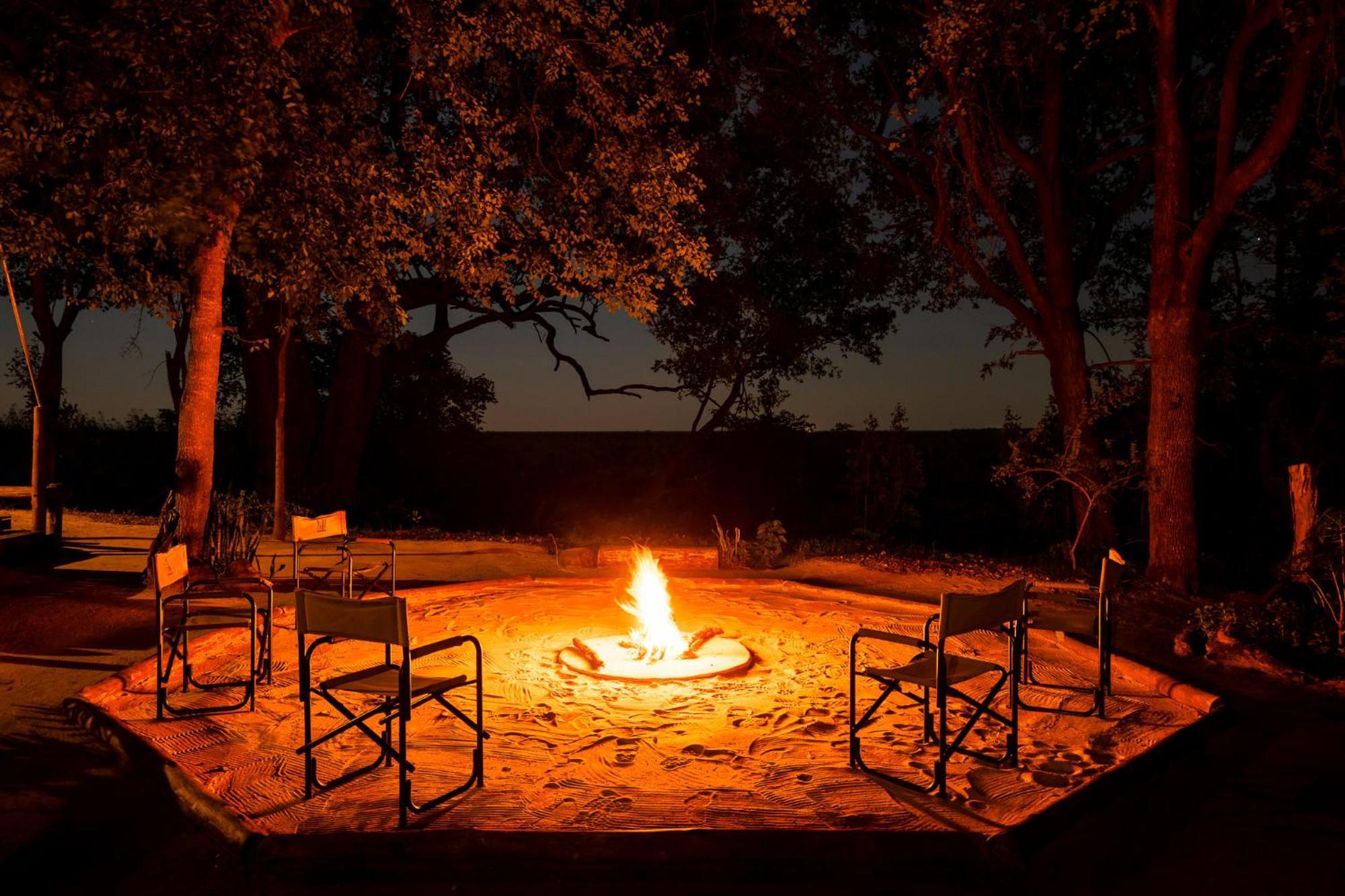 Askiesbos - Samochima Bush Camp Shakawe ภายนอก รูปภาพ